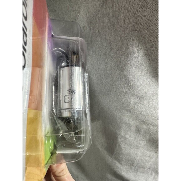 NEW‎ Polaroid CAA-03040S 3.0 Megapixel Digital Video Camera 2.4" TFT LCD - Picture 2 of 3